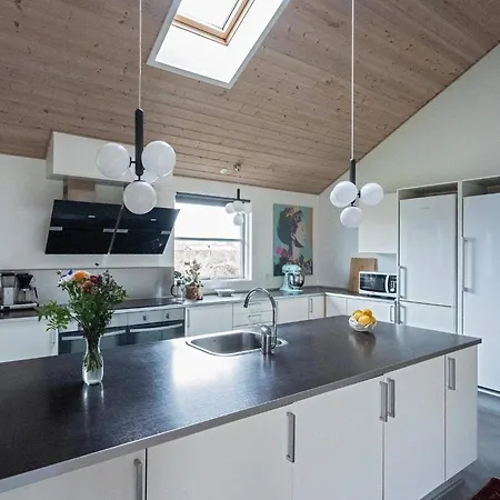 Luxury Retreat With Pool - By Traum Дом отдыха