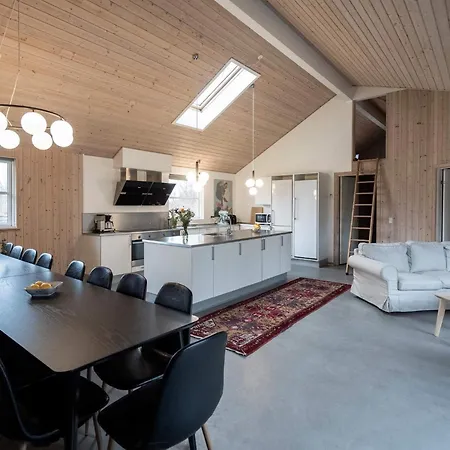 Dom wakacyjny Luxury Retreat With Pool - By Traum Tisvilde