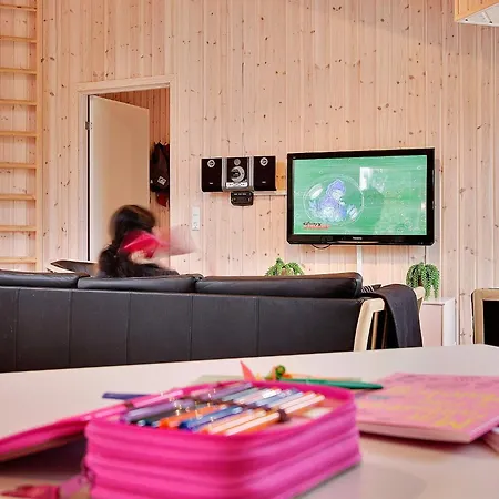 Luxury Retreat With Pool - By Traum Тисвиллелайе